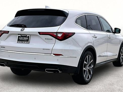 Used 2023 Acura MDX SH-AWD w/ Technology Package image 15