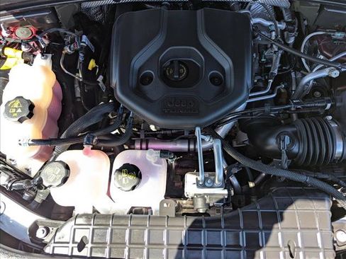 Used 2023 Jeep Grand Cherokee 4WD 4xe image 24