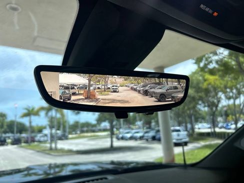 Used 2020 GMC Sierra 2500 Denali w/ Denali Ultimate Package AWD/4WD image 11