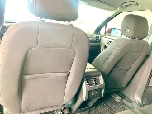 Used 2022 Chevrolet Blazer LT FWD image 15