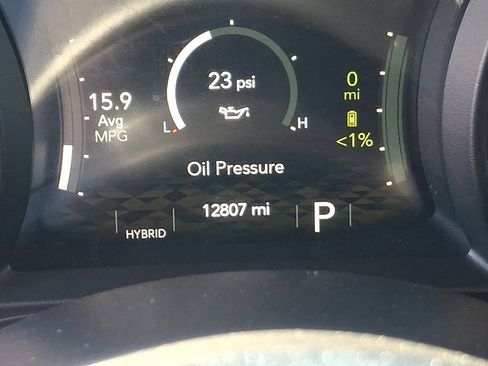 Used 2025 Jeep Wrangler Unlimited Sahara w/ Safety Group AWD/4WD image 19