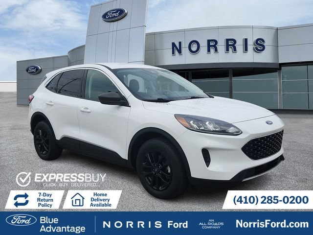 Certified 2022 Ford Escape SE AWD/4WD image 1