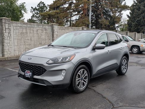 Used 2022 Ford Escape SEL AWD/4WD image 10