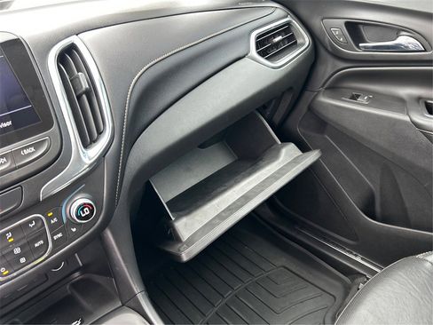 Used 2019 Chevrolet Equinox Premier image 25