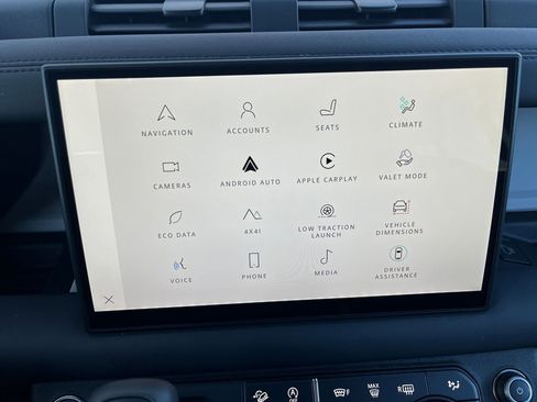 Certified 2025 Land Rover Defender 110 S image 25