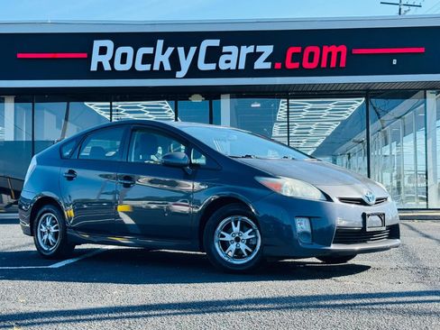 Used 2010 Toyota Prius FWD image 1