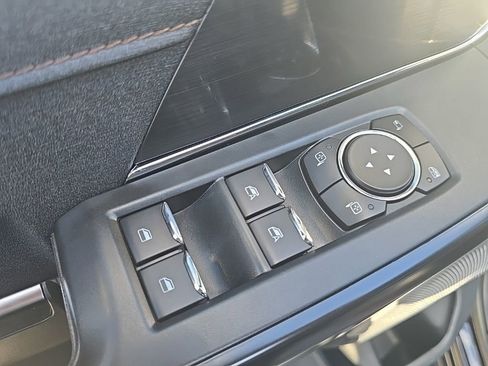 Used 2023 Ford F150 Raptor AWD/4WD image 16
