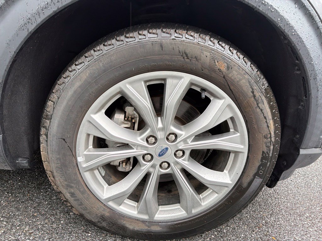 Used 2023 Ford Explorer Limited AWD/4WD image 13