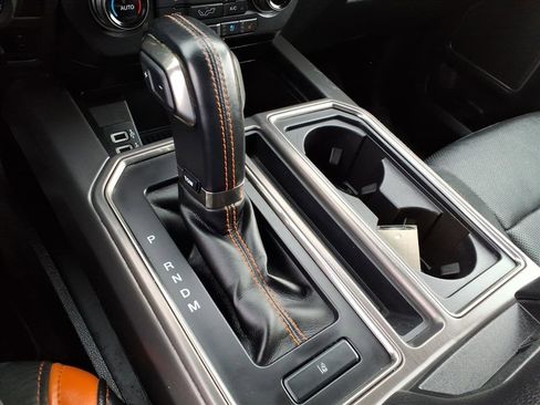 Used 2018 Ford F150 Raptor w/ Equipment Group 802A Luxury image 15