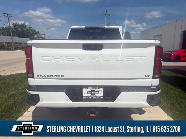 Used 2026 Chevrolet Silverado 2500 LT w/ Z71 Chrome Sport Edition AWD/4WD image 4