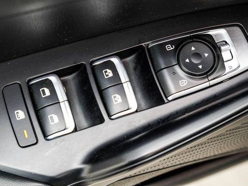 Used 2022 Kia K5 GT-Line w/ GT-Line FWD Premium Package image 42