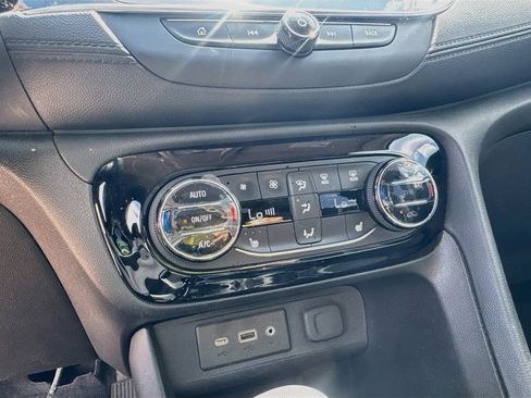 Used 2023 Buick Encore GX Select w/ Safety Package II FWD image 17