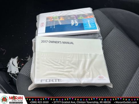 Used 2017 Kia Forte LX image 24