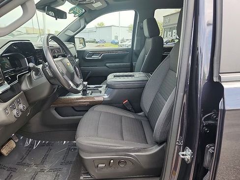 Certified 2022 Chevrolet Silverado 1500 LT AWD/4WD image 13