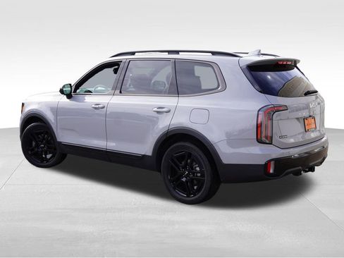 Certified 2024 Kia Telluride EX X-Line image 8