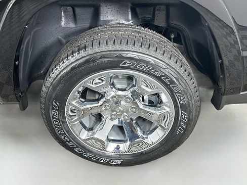 New 2025 RAM 1500 Big Horn AWD/4WD image 17