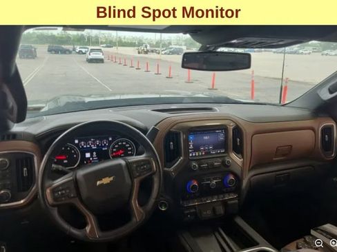Used 2023 Chevrolet Silverado 2500 High Country w/ LPO, Dark Essentials Package AWD/4WD image 7