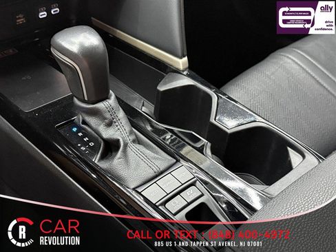 Used 2025 Toyota Camry XSE FWD image 21