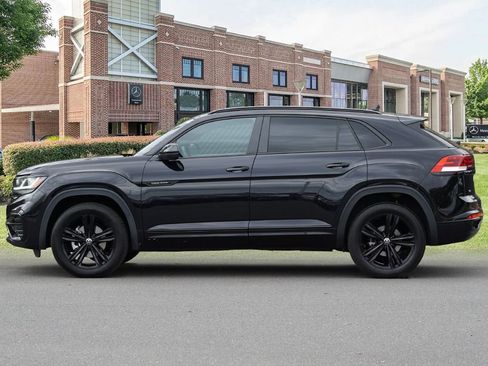 Used 2023 Volkswagen Atlas Cross Sport SEL R-Line image 8
