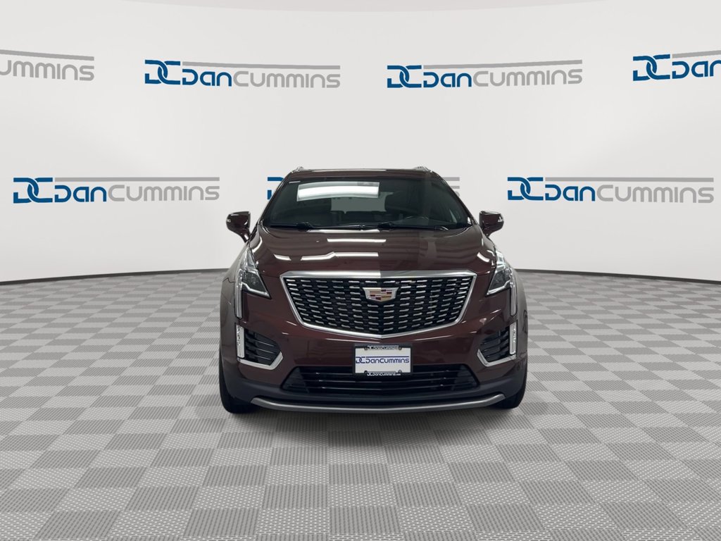 Used 2023 Cadillac XT5 Premium Luxury FWD image 3