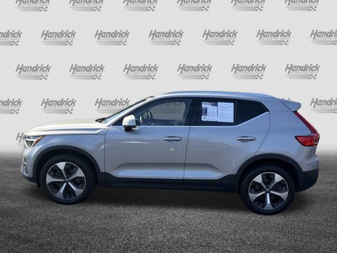 Certified 2023 Volvo XC40 B4 Plus w/ Driver Assist Package image 7