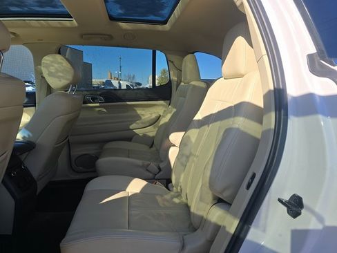 Used 2014 Lincoln MKT AWD w/ Equipment Group 201A image 12