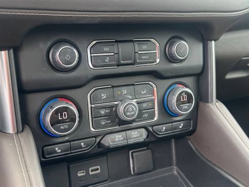 Used 2021 Chevrolet Tahoe Z71 AWD/4WD image 27