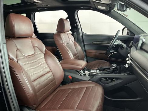 Certified 2024 Kia Telluride SX Prestige AWD/4WD image 26