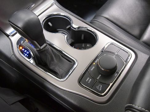Used 2021 Jeep Grand Cherokee Limited w/ Quick Order Package 28K 80th AWD/4WD image 29