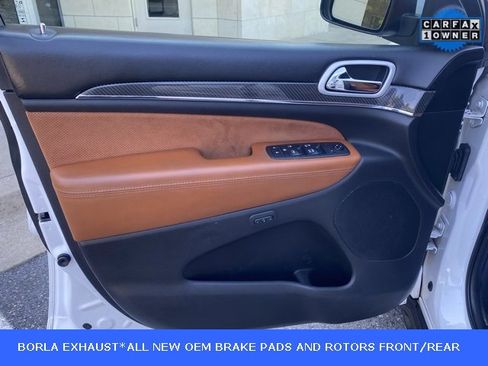 Used 2018 Jeep Grand Cherokee SRT w/ Trailer Tow Group IV image 13