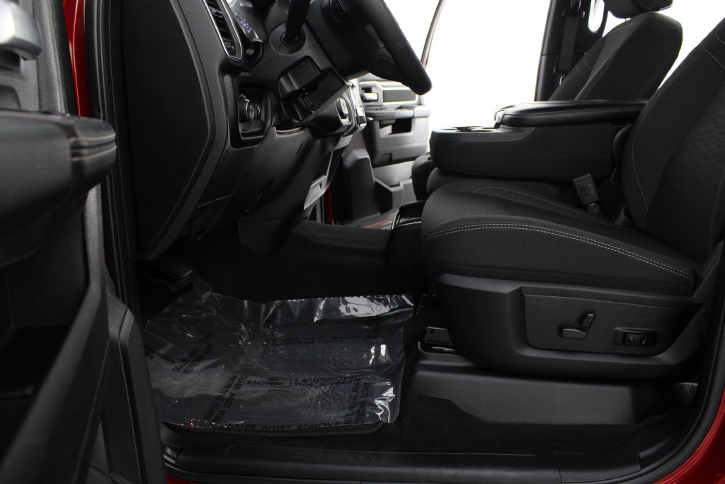 Used 2026 RAM 2500 Big Horn AWD/4WD image 16