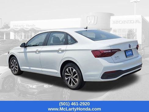 Used 2024 Volkswagen Jetta S FWD image 3