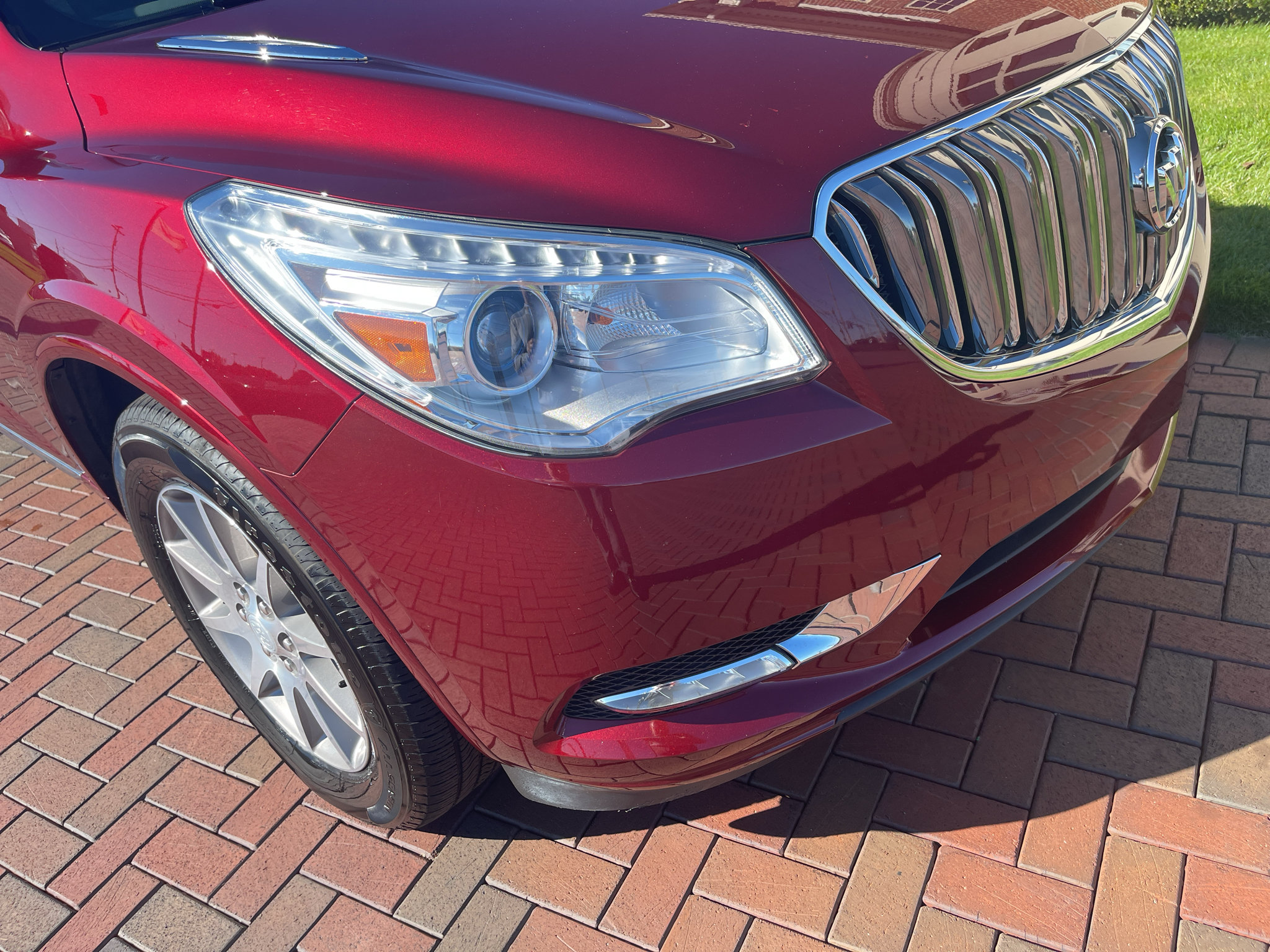 Used 2017 Buick Enclave Convenience FWD image 4
