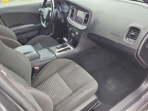 Used 2023 Dodge Charger R/T w/ Performance Handling Group image 24