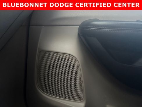 Used 2019 Chrysler Pacifica Touring Plus w/ Advanced Safetytec Group FWD image 20