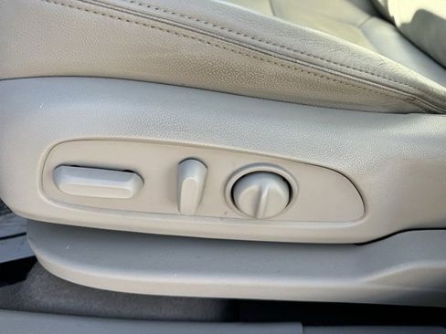 Used 2018 GMC Terrain Denali w/ Advanced Safety Package image 12