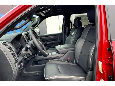 New 2026 RAM 2500 Limited AWD/4WD image 10