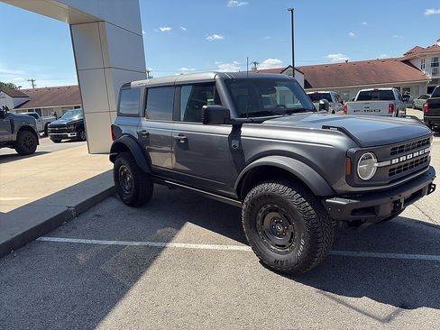 Used 2025 Ford Bronco Big Bend w/ Black Diamond Package AWD/4WD image 7