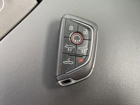 Used 2024 Chevrolet Corvette Stingray Convertible w/ Z51 Performance Package image 37