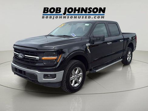 Used 2025 Ford F150 XLT w/ Equipment Group 301A Standard AWD/4WD image 3