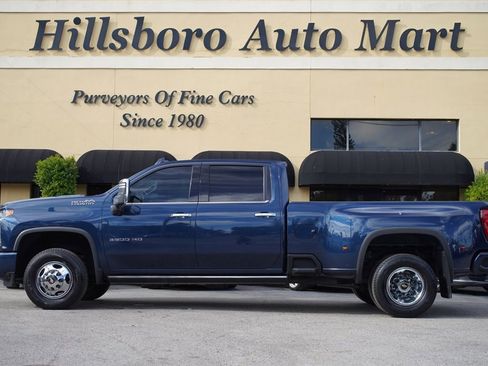 Used 2021 Chevrolet Silverado 3500 High Country w/ LPO, Hitch Package image 3