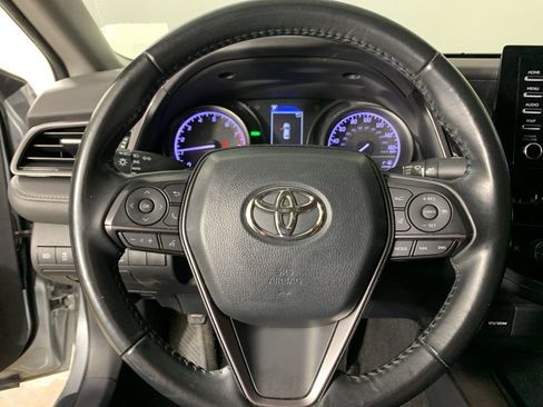 Used 2023 Toyota Camry SE w/ Convenience Package image 21