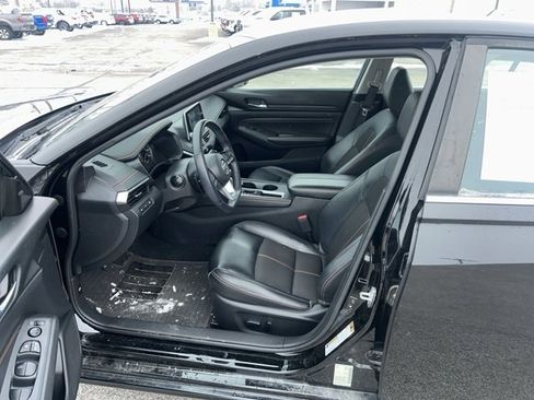 Used 2020 Nissan Altima 2.5 SR image 11