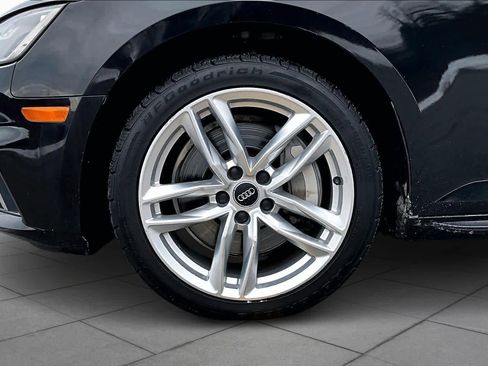Used 2017 Audi A4 2.0T Premium w/ Convenience Package image 10