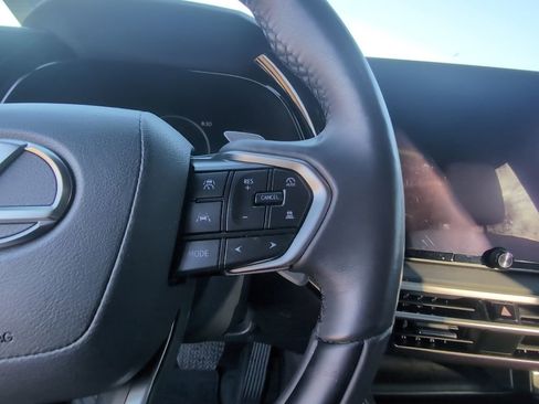 Used 2025 Toyota RAV4 XSE w/ Weather Package image 15