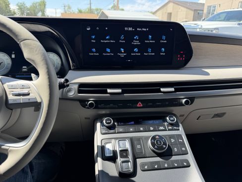 Used 2023 Hyundai Palisade Limited AWD/4WD image 11