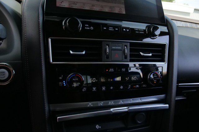 Used 2023 Nissan Armada Platinum w/ Captain's Chairs Package RWD image 17