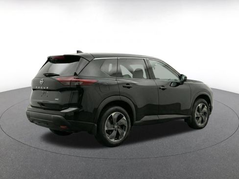 Used 2025 Nissan Rogue SV FWD image 11