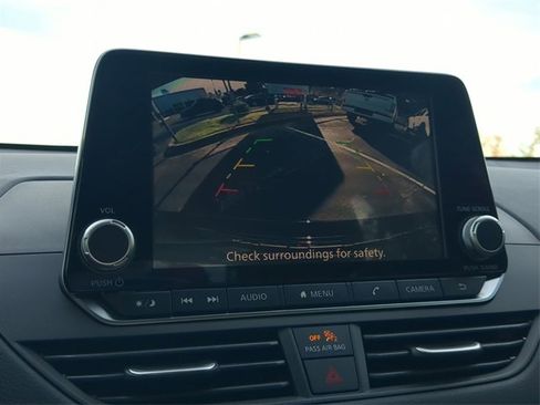 New 2025 Nissan Altima 2.5 S image 18