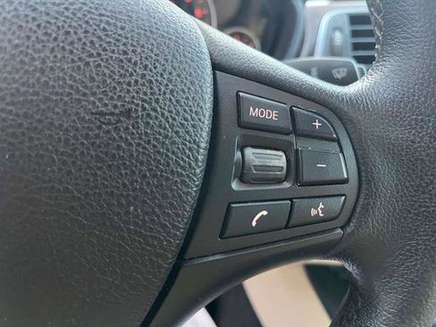 Used 2017 BMW 320i 320i Sedan image 23